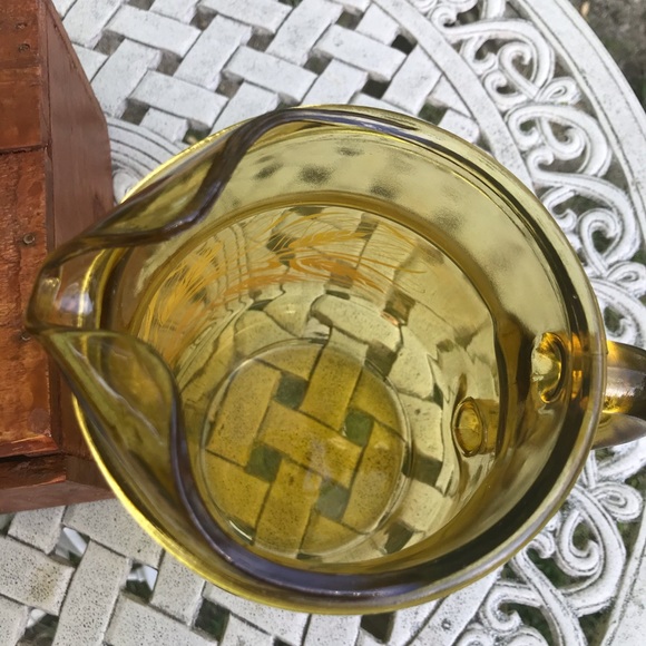 Vintage Anchor Hocking Golden Wheat pitcher set. - Picture 15 of 16